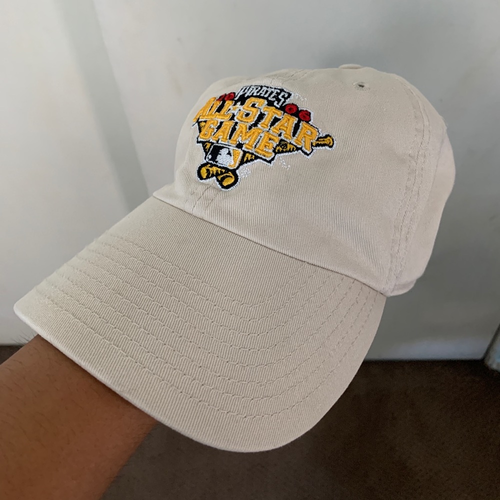 2006 all Stars Pirates hat